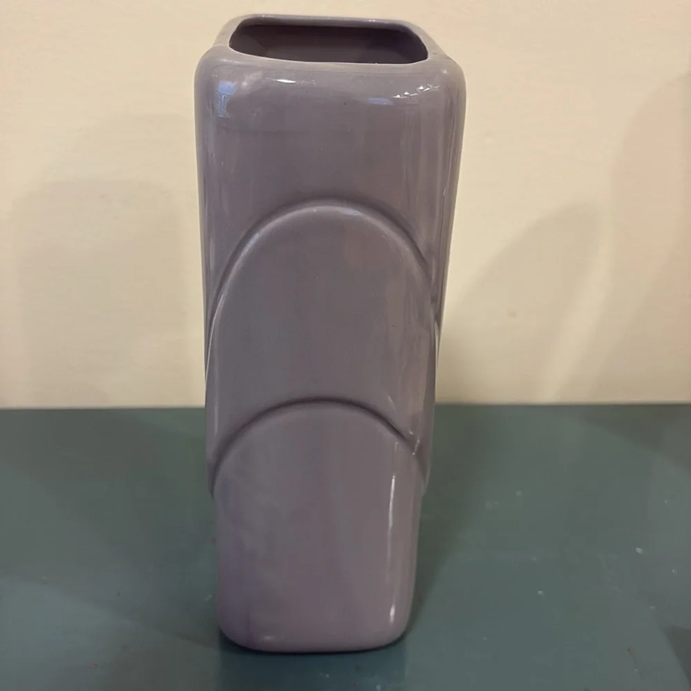 Vintage Inarco Grey Art Deco Ceramic Vase with Sleek Rectangular Design.